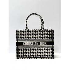 Сумка Christian Dior